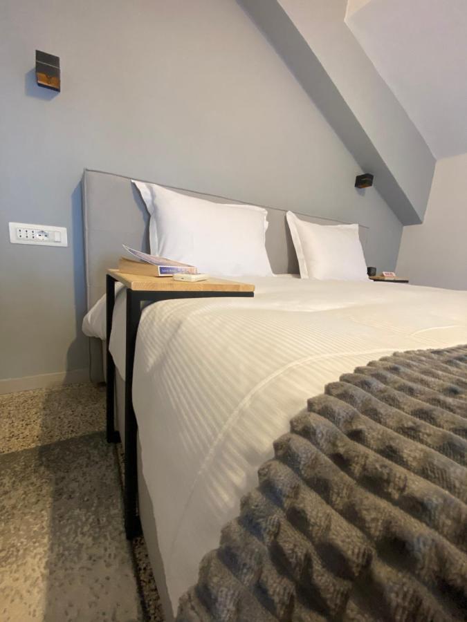 Jonexh Apartments Тирана Екстер'єр фото
