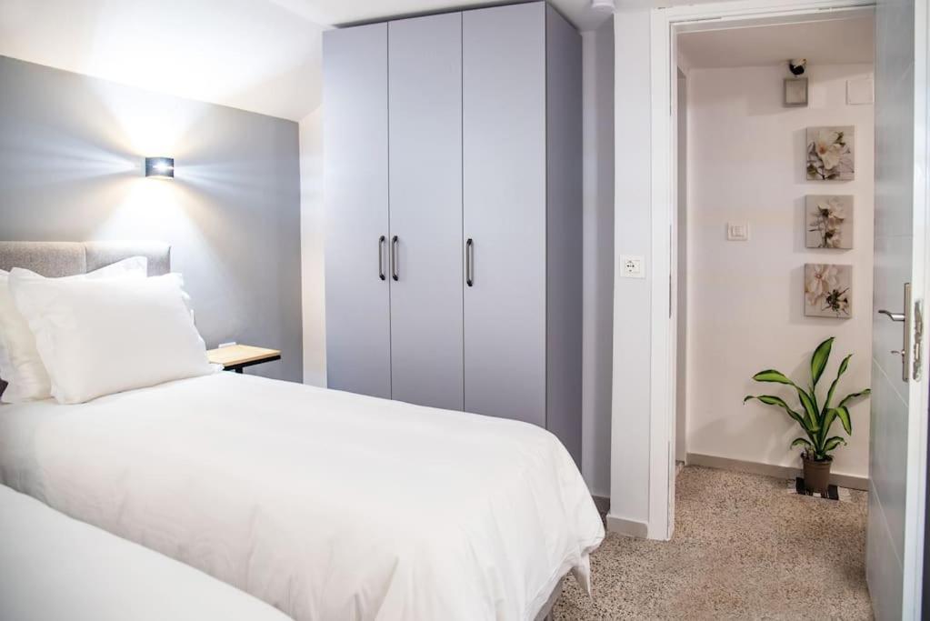 Jonexh Apartments Тирана Екстер'єр фото