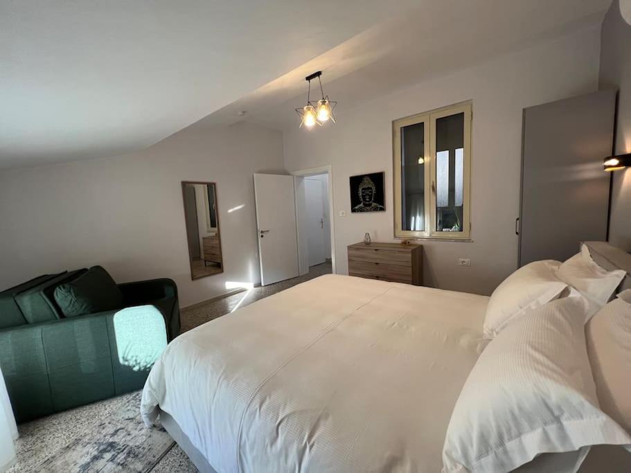Jonexh Apartments Тирана Екстер'єр фото
