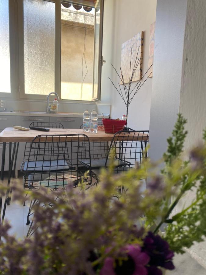Jonexh Apartments Тирана Екстер'єр фото