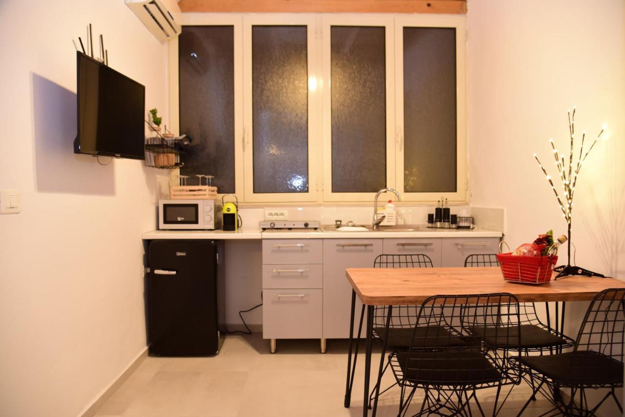 Jonexh Apartments Тирана Екстер'єр фото