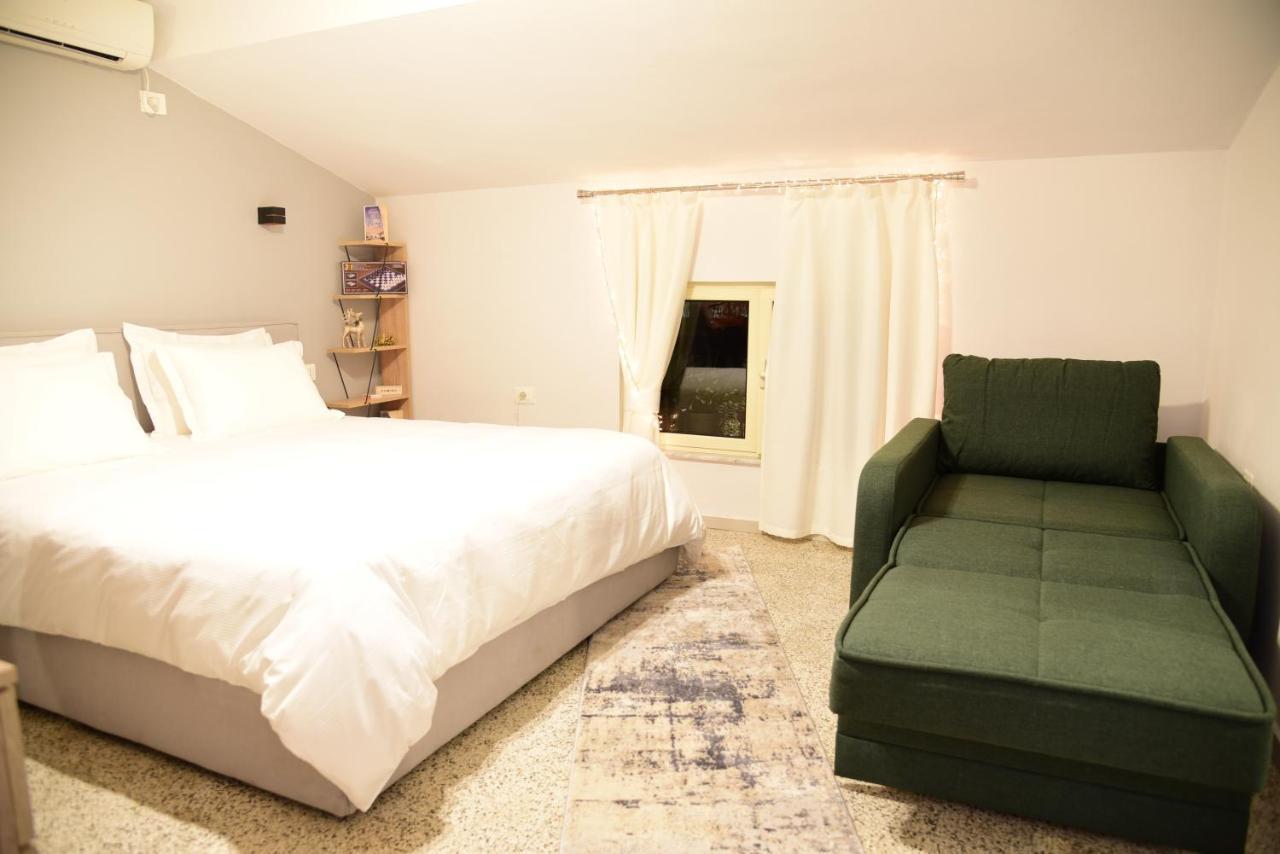 Jonexh Apartments Тирана Екстер'єр фото